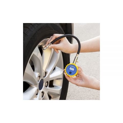 MANÓMETRO NEUMÁTICOS CON TUBO DIGITAL GOODYEAR