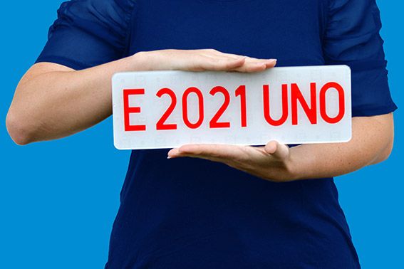 MATRÍCULA UNOALFA VEHÍCULOS ESPECIALES 340X110MM