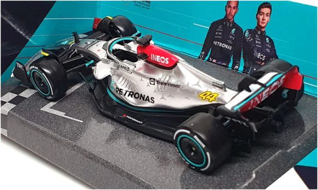 BURAGO MAQUETA MERCEDES F1 1:43 HAMILTON 44